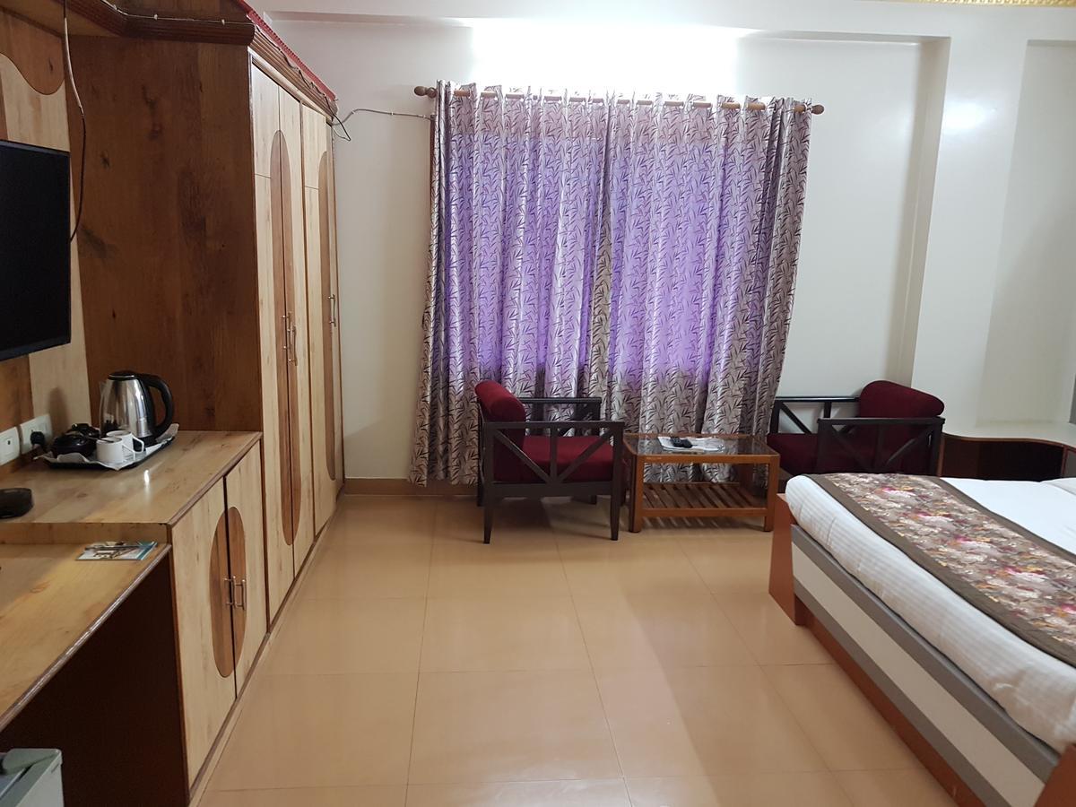 Hotel Lifestyle Siliguri Exterior photo