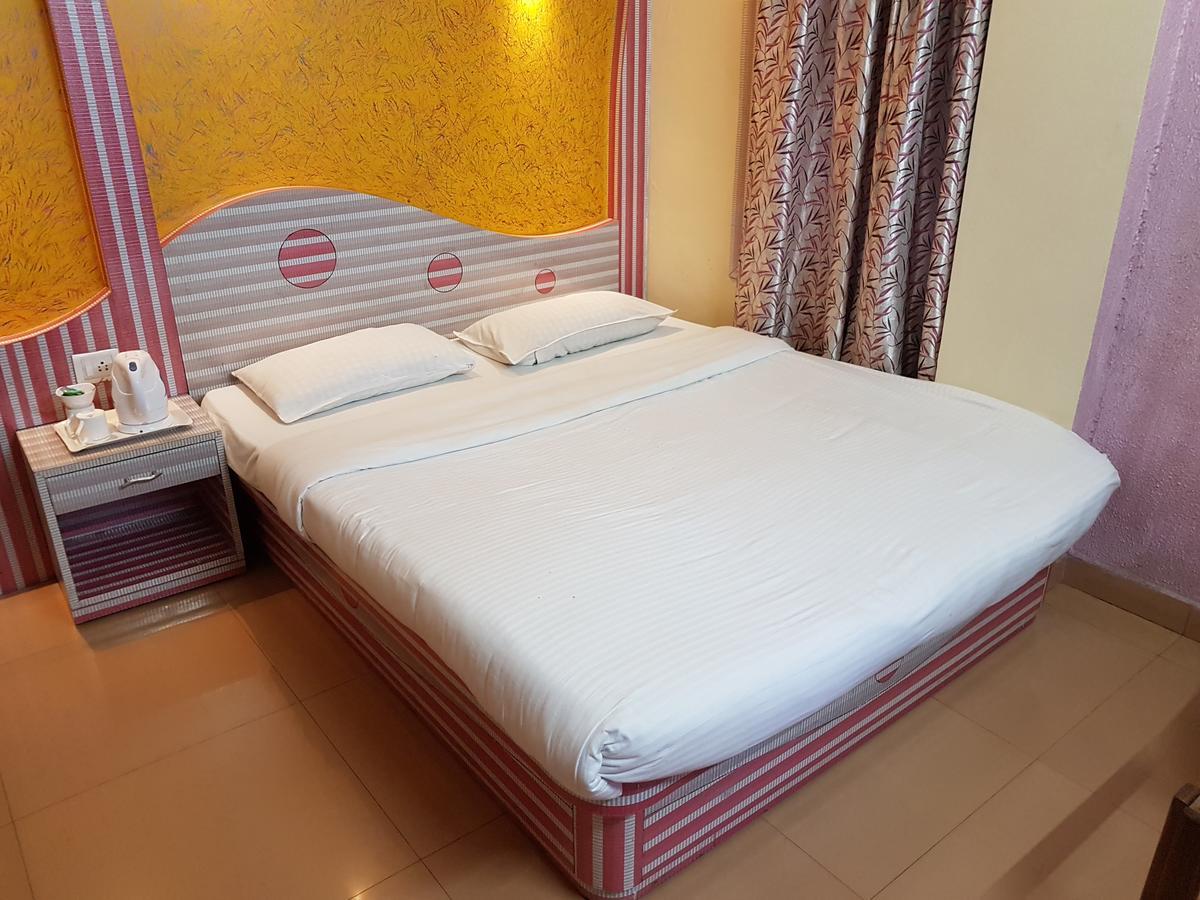Hotel Lifestyle Siliguri Exterior photo