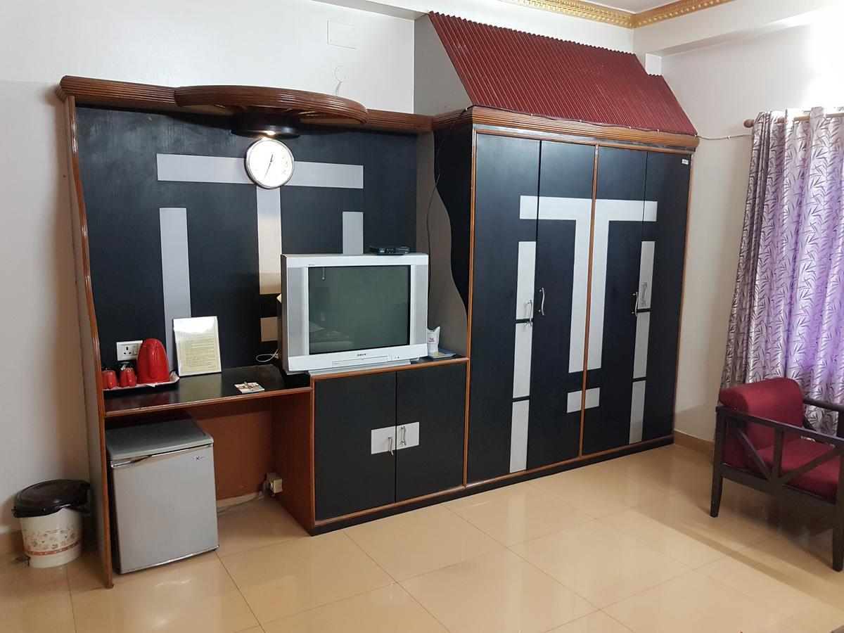Hotel Lifestyle Siliguri Exterior photo