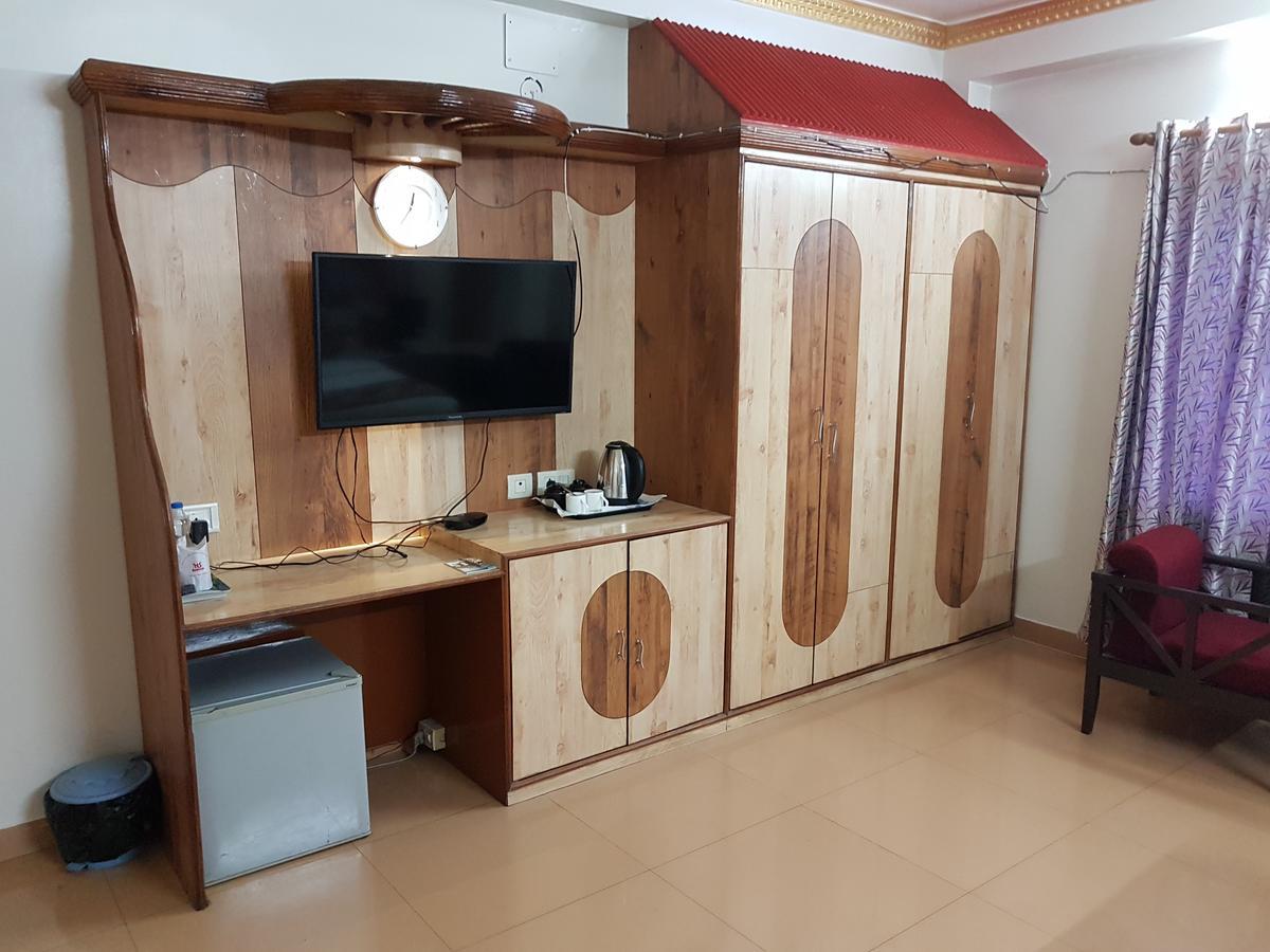 Hotel Lifestyle Siliguri Exterior photo