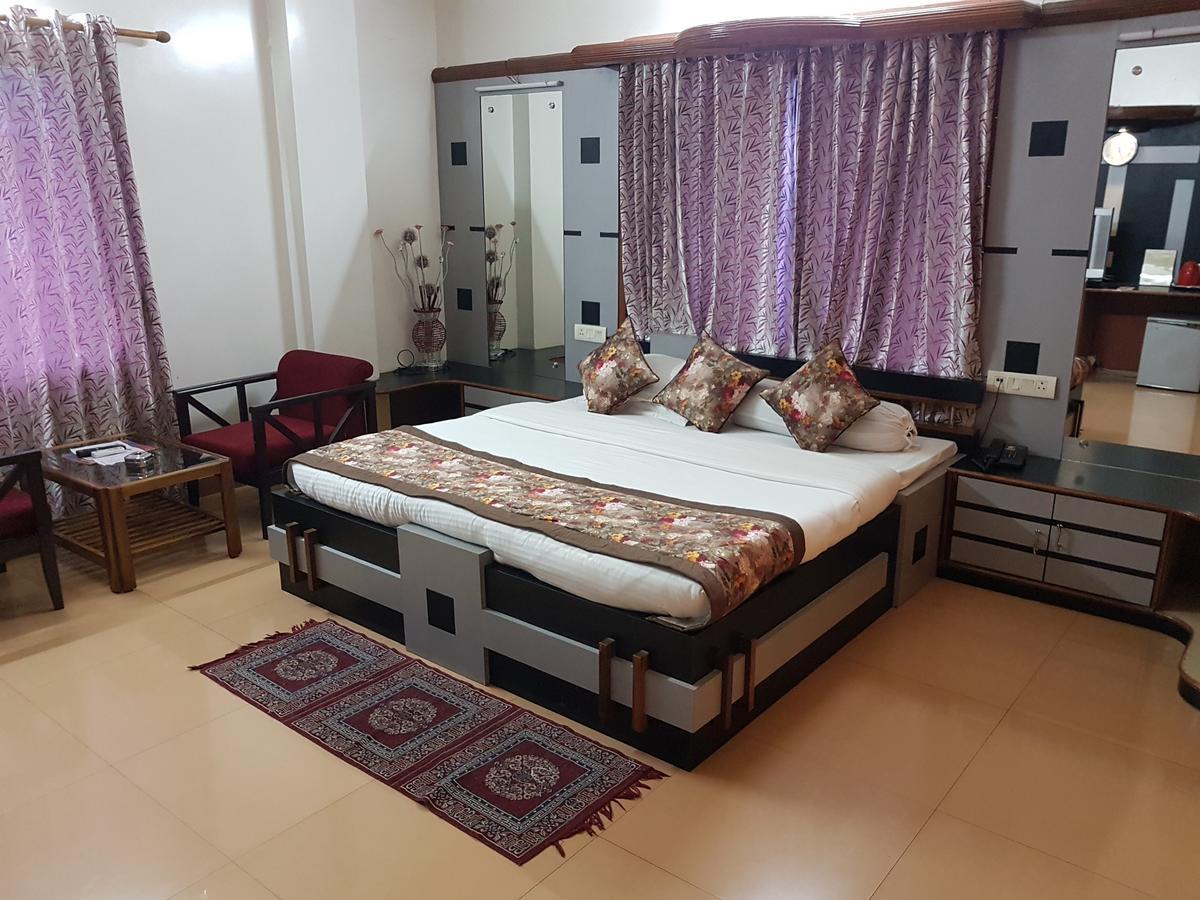 Hotel Lifestyle Siliguri Exterior photo